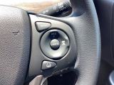 Hondaセンシングの機能のひとつ、アダプティブクルーズコントロール付!アクセルから足を離しても設定したスピードと前車との車間を保ち走行してくれます!車線維持もアシスト☆高速道路で疲労軽減ですね☆