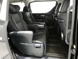 セパレートタイプでゆったり乗車のセカンドシートです。