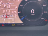 弊社新車拠点からの下取り入庫ワンオーナー車です。弊社整備工場にて車検整備を行ったうえで認定中古車保証を付帯しご納車いたしますのでご安心ください。