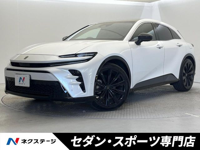 クラウンスポーツ 2.5 Z E-Four 4WD
