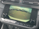 【 バックカメラ 】便利なバックカメラ装備で安全確認を頂けます。駐車が苦手な方にもオススメな便利機能です♪