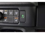 ECONボタンで低燃費モードに☆☆☆ECONスイッチを上手に使ってエコドライブ♪♪環境にもお財布にも優しい装備です☆☆☆