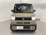 お客様に安全で快適なカーライフをお送りいただくために、中古車にも高いレベルの品質基準を設け、その基準に従って、全ての中古車について納車前整備を実施しています。