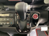 シンプルでとても使いやすいインパネシフトです。