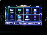 フルセグテレビを搭載。AM/FMラジオがご利用いただけます。