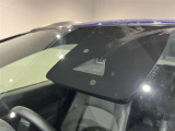 事故安全防止のためのドライバーサポート機能です。自動被害軽減ブレーキ、車線逸脱防止装置、自動ハイビームなどが付いています。今の時代にはぜひ欲しい装備ですよね♪
