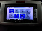 ワンセグテレビ搭載。DVD・CD再生、SDカード、USB入力、Bluetoothオーディオに対応しています。