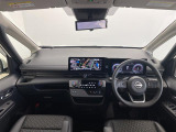 セレナ 1.2 e-POWER XV 修復歴無し