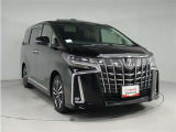 TOYOTA SAFETY SENSEは道路状況、車両状態、天候状態及びドライバーの操作状況などによっては、作動しない場所があります。あくまで運転補助機能です。