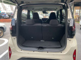 軽自動車サイズでも、今やラゲッジスペースの充実は当たり前です!本当に重宝しますよ。たくさん荷物を詰めて便利です。是非、お試しください!