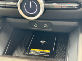 ワイヤレス充電器を搭載しております♪