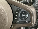 【アダプティブ・クルーズ・コントロール】予め設定した車速内でクルマが自動的に加減速。 前走車との適切な車間距離を維持しながら追従走行し、高速道路でのドライバーの疲労を軽減してくれる嬉しい機能付♪