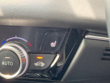 運転席と助手席でシートヒーター付いてます