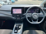 視界も広くゆったりとしているので、どなたでも運転しやすい車になっています!.