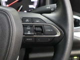 レーダークルーズコントロールを装備しております☆車速に応じて追従支援してくれるので、ロングドライブも快適です!詳細はスタッフにお尋ねください(^^♪