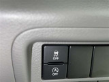 アイドリングストップ機能がついているので、停車時にエンジンを止めて燃料消費を抑えます。環境にもお財布に優しいですね♪