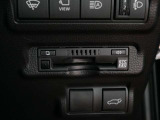 ETC車載器付きです。高速道路の料金所もスムーズに通過できます。