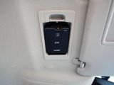 ETC車載器搭載です。スマートICも増えてきており、必須装備といって良い便利装備です。