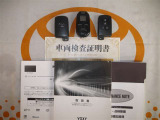 スマートキー&エンジンスターター付。取扱説明書とメンテナンスノートもあります☆品質評価シート付いてます!トヨタ認定中古車ライト!!