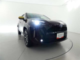 【LEDヘッドランプ】・・・消費電力の少ないLEDヘッドランプ。点灯してすぐに最大光量を発揮するのでトンネルなど周囲が急に暗くなった場合でも安心。
