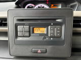 【純正CDプレーヤー】CD・ラジオ(AM/FM)プレーヤー標準装備です!お好きな音楽を聴いてドライブに行きましょう♪