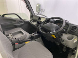 清潔で広々した座席です。ぜひ、現車を見て体感してみてください。