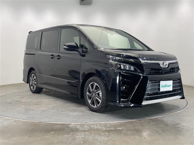 ヴォクシー 2.0 ZS 修復歴無し