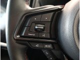ステアリングスイッチ装着で、オーディオ操作もスムーズにできます、運転に集中できます