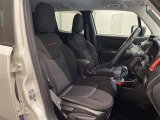 ◆LIBERALAは、輸入車選びの新たなスタイルを提案するインポート・セレクト・ブランドです。オーナー様となる方がクルマから直接感じる感性を第一にした、最良の一台との出会いをコーディネートいたします。