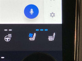 エアシート&ヒーターのスイッチはナビ画面下にございます。