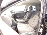 清潔で広々した座席です!是非、現車を見て体感してみてください。