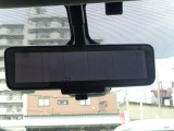 車両後方のカメラ映像を映し出し、車内の状況や、天候などに影響されずいつでもクリアな後方視界が得られるインテリジェント ル-ムミラ-。お問い合わせは03-5672-1023へ