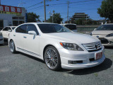 LS 600hL バージョンUZ 4WD 