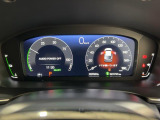 【ホンダセンシング】衝突軽減ブレーキ、誤発進抑制機能、車線維持支援、パーキングセンサー、渋滞運転支援、標識認識機能。路外逸脱抑制機能。オートハイビーム、渋滞追従クルーズ、等※車によって装備が異なります
