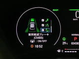 ホンダが推し進める総合先進安全装備のセンシング搭載! 衝突や斜線はみだしなどの危険が予測される時、センサーが警告。ヒューマンエラーを高度先進技術が補完してくれます。
