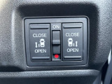 【 両側パワースライドドア 】運転席から後席スライドドアを開け閉めできます!//