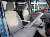 シートは座り心地が良く快適に運転していただけるシートになっております♪