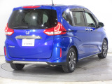 ボディクリーニング後、愛車をピカピカの状態へ保護するコーティング「ブライトパック」がおススメです!水垢がつきにくく、手入れがしやすくなりますよ!いつも愛車をきれいにしておきたい方におススメです。