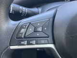■ステアリングスイッチ■ハンドル手元でオーディオの操作が簡単に出来ます。運転中でもナビまで手を伸ばさずに操作が出来て安心です。
