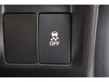 VSA(Vehicle Stability Assist)が装備!!VSAはコーナリング時の横滑りを抑制する機能と車両の急激な挙動変化を抑える機能で、安定した走行を実現していいます!!