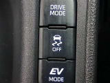 VSC(滑りやすい路面での横滑りを抑え車両の安定性を保つための機能)搭載ですが、雪道などから脱出する時はOFFすると脱出しやすくなる場合があります