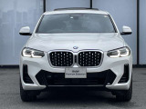 自動車保険も純正のクオリティを。BMWの正規ディーラーのみが取り扱い可能な、BMW専用自動車保険。専任のスタッフが皆様のカーライフを24時間365日サポート致します。