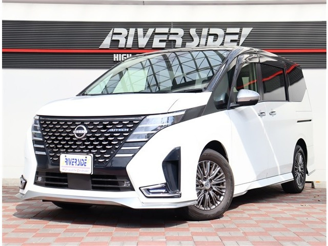 セレナ 1.4 e-POWER AUTECH 純正12.3インチメモリーナビフルセグ全方位