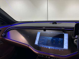 専用のコールセンターに経験豊かなオペレーターが、24時間365日待機。万一の車両トラブルなどが発生した場合、お電話一本で応急処置や車両のけん引、ドライバーや同乗者の方の移動手段手配などサポート。