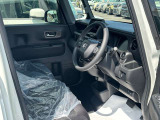 ☆車の保険は買ったところで加入するのがベストです。保険に関しても大手保険代理店をしておりますので安心してお任せください。不慮の事故の際も自社鈑金工場と連携して修理を進めてまいります☆
