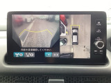 フロントカメラ装備です。運転席から見づらいバンパー下部を映します。