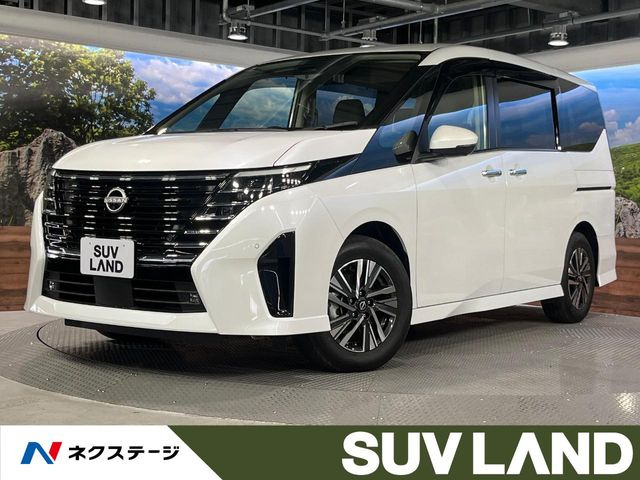 セレナ 1.4 e-POWER ハイウェイスターV 