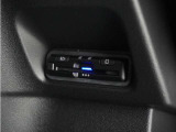 ◆ETC◆有料道路を利用する際にスムースに通過でき、わずらわしい料金支払いから開放されます!今や無いと不便に感じるほど必需品の装備ですね♪