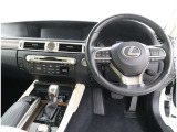 見通しのよいすっきりとした視界で、誰でも運転しやすいです。運転のしやすさは疲れにくさにも繋がりますよ♪