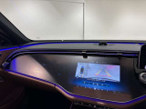専用のコールセンターに経験豊かなオペレーターが、24時間365日待機。万一の車両トラブルなどが発生した場合、お電話一本で応急処置や車両のけん引、ドライバーや同乗者の方の移動手段手配などサポート。
